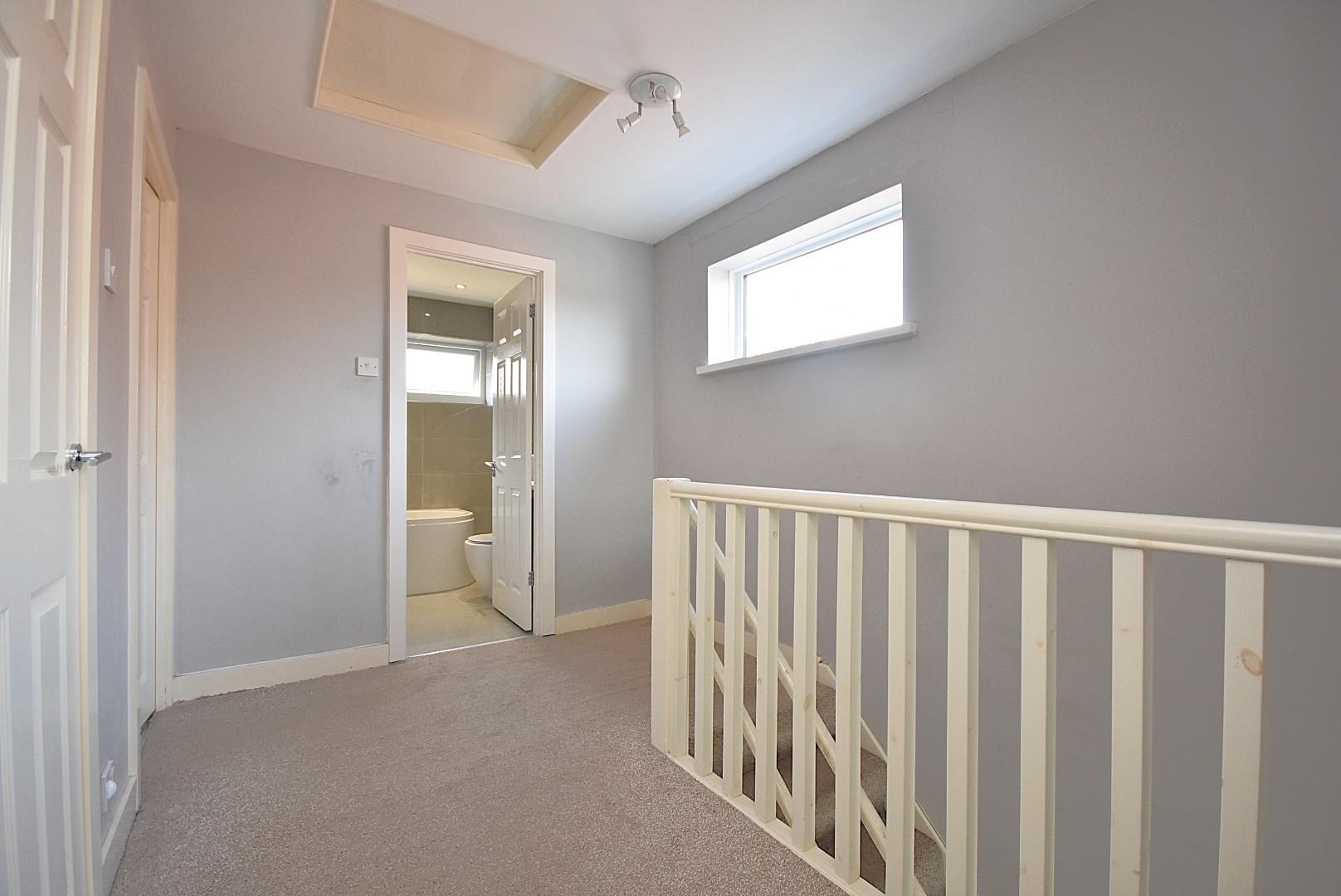 7 Catkin Drive, Penarth, CF64 2RD